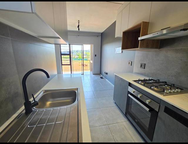 2 BEDROOM PROPERTY TO RENT IN WATERKLOOF RIDGE